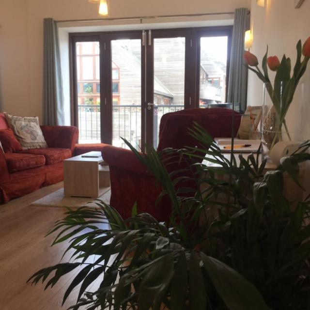 Apartment Tidemill House